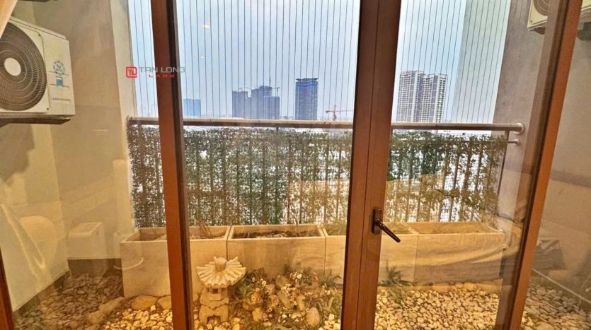 cheap but huge 3 bedroom apartment for rent in udic westlake (8)