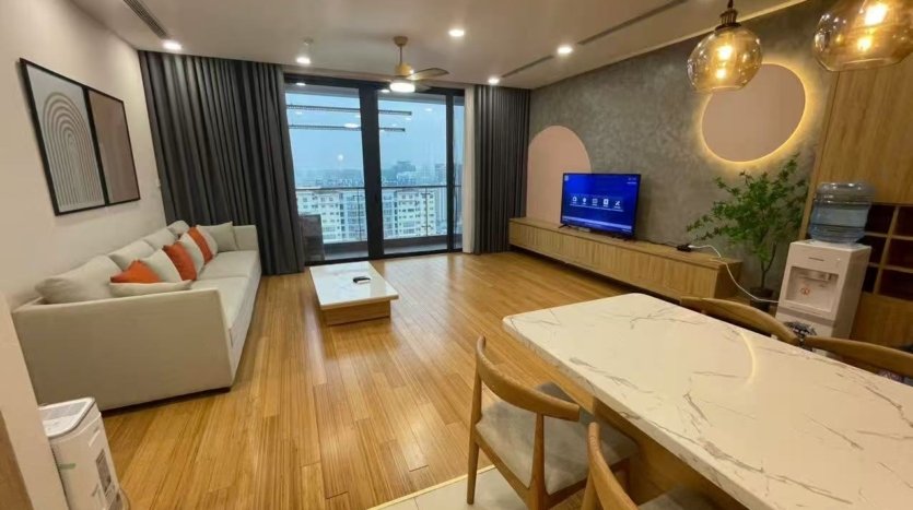 corner 3BR apartment in The Zei with lake view (10)