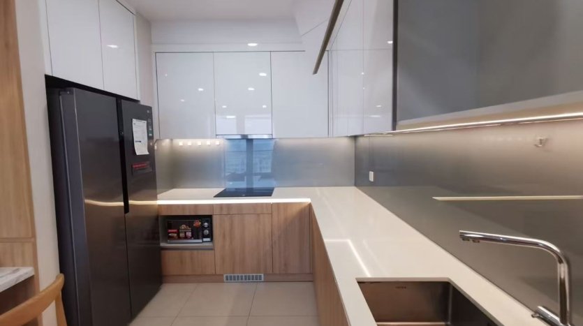 corner 3BR apartment in The Zei with lake view (19)