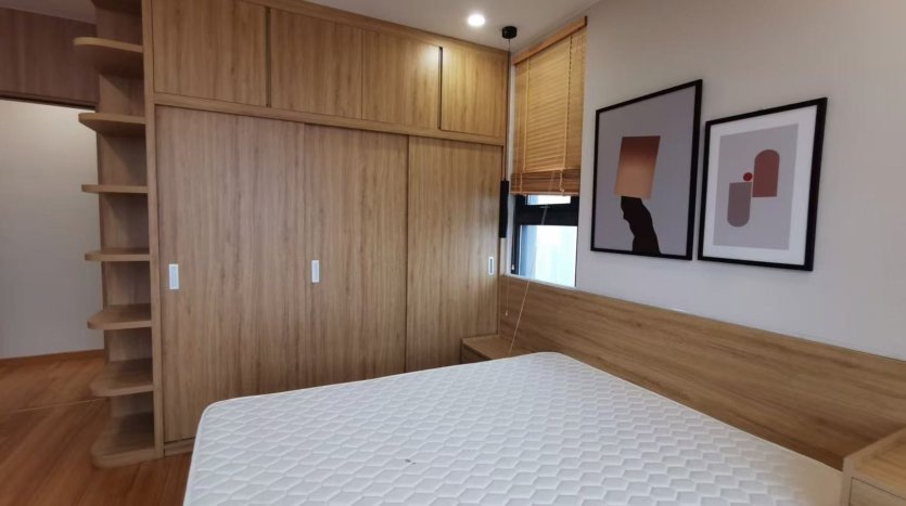 corner 3BR apartment in The Zei with lake view (4)