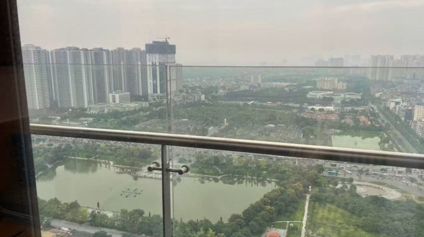 corner 3BR apartment in The Zei with lake view (5)