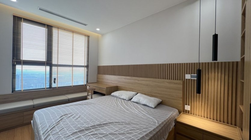 cozy 2 bedroom apartment for rent in the zei my dinh (2)