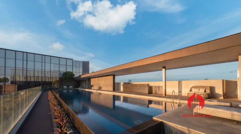 high end 3 bedroom apartment for sale in downtown saigon (15)