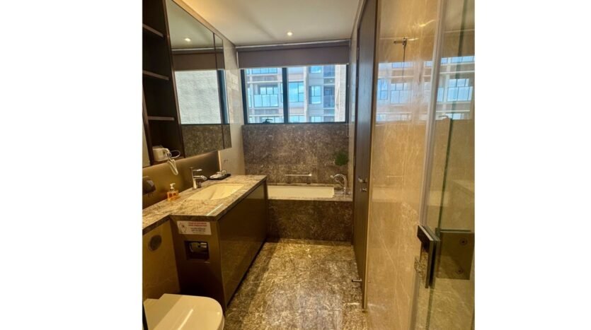 high end 3 bedroom apartment for sale in the marq saigon (10)