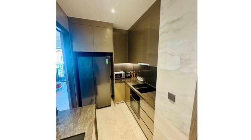 high end 3 bedroom apartment for sale in the marq saigon (13)