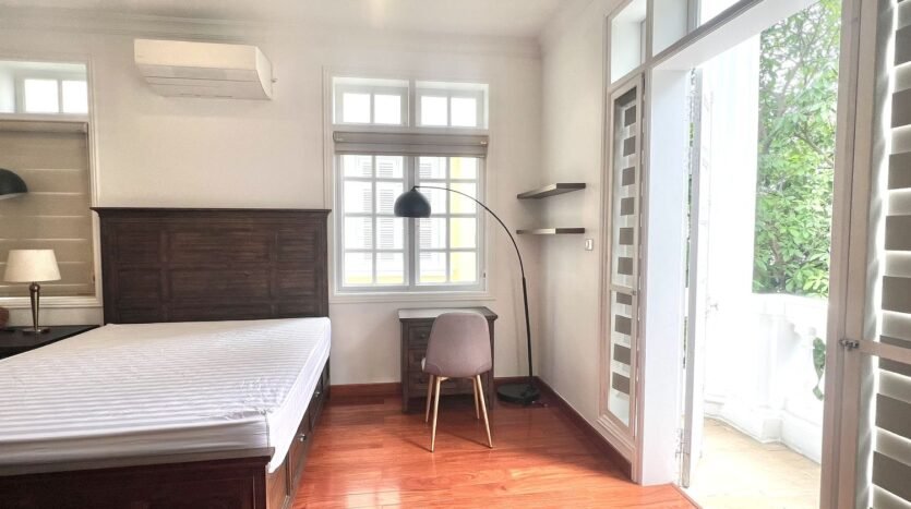 villa for rent in ciputra near international schools (1)