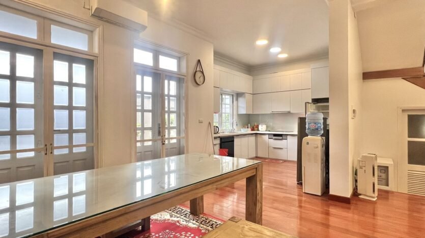 villa for rent in ciputra near international schools (26)