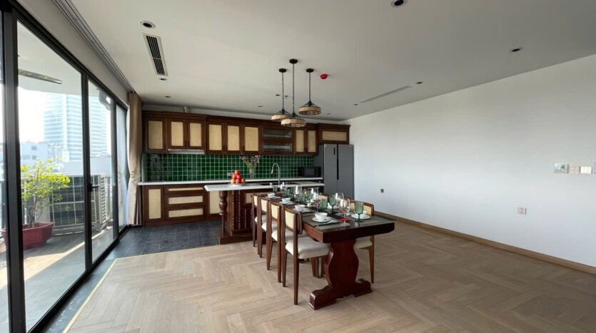 big lake view apartment for rent in truc bach (23)