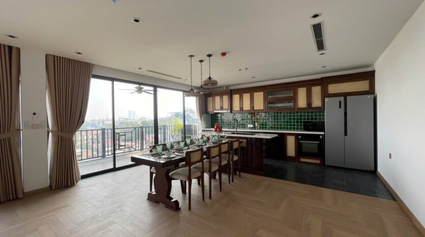 big lake view apartment for rent in truc bach (3)