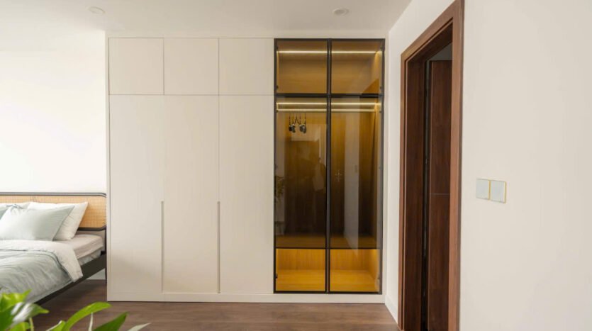 gorgeous river view apartment for sale in sunshine golden river ciputra hanoi (15)