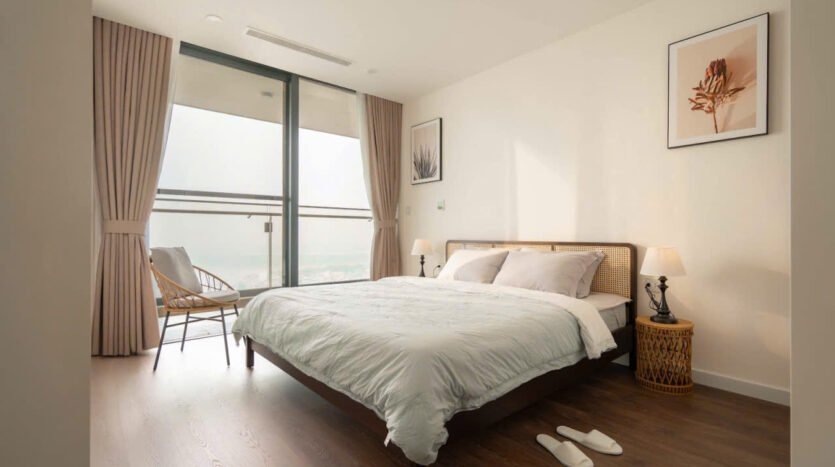 gorgeous river view apartment for sale in sunshine golden river ciputra hanoi (17)