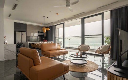 Gorgeous River View Apartment For Sale in Ciputra Hanoi