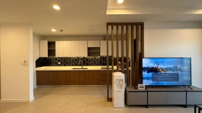lake view 3 bedroom apartment for sale in kosmo tay ho (5)