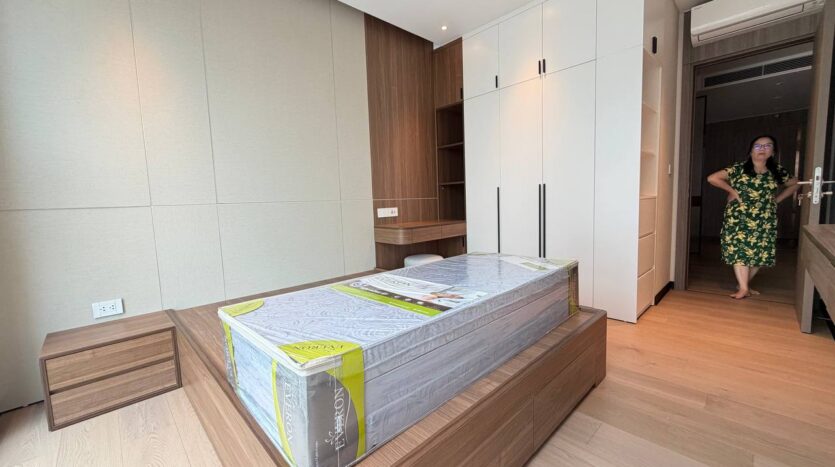 3 bedroom apartment for rent in the nelson hanoi (2)