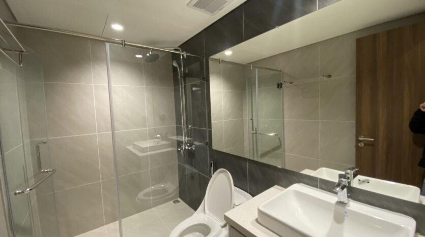 Modern 3BR Apartment For Sale in Mipec Rubik Close to Cau Giay Metro (16)