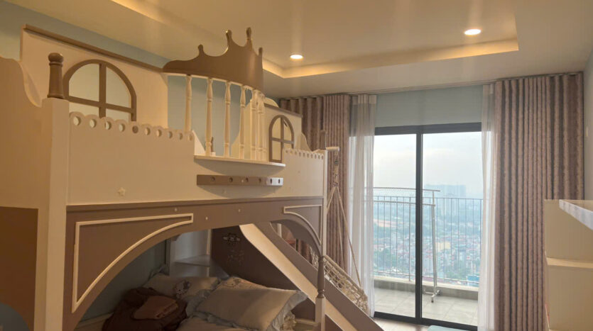 city view 4 bedroom apartment for rent in kosmo tay ho (15)