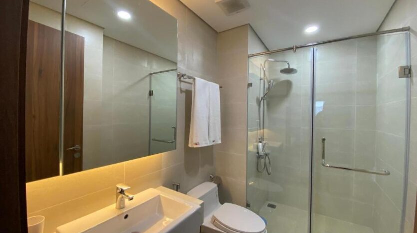 2 bedroom apartment for sale in golden park cau giay (5)