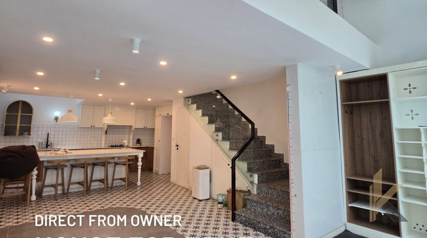 House in Tay Ho, Westlake (1)