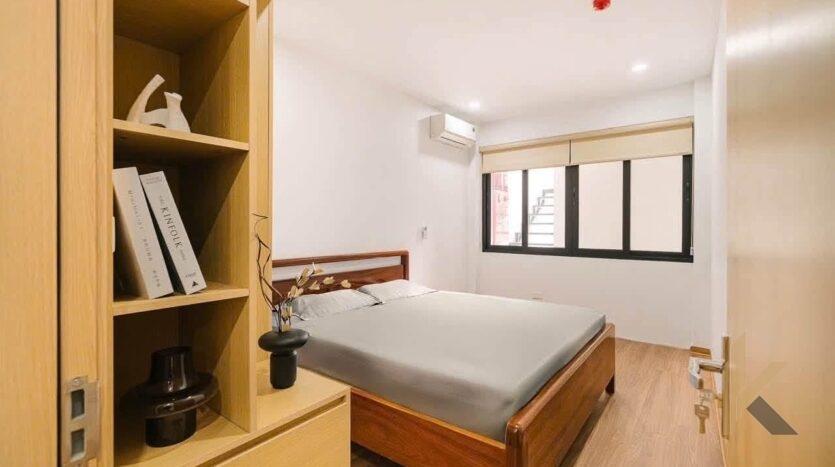 lake view 3 bedroom apartment for rent in long bien (10)