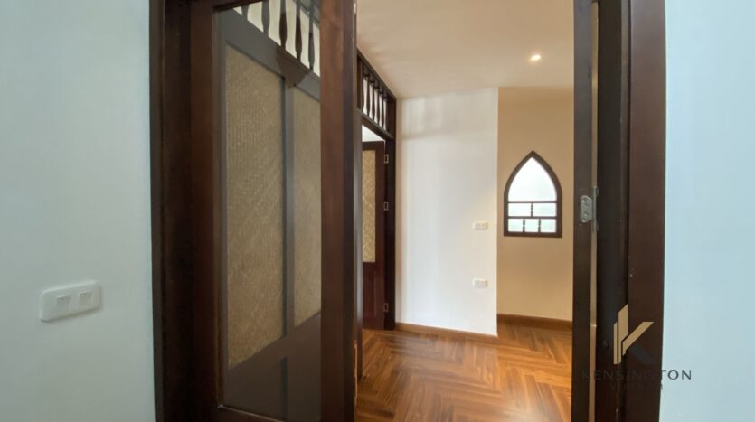 lake view duplex for rent near Sun Ascott Westlake (20)