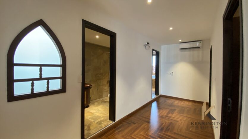 lake view duplex for rent near Sun Ascott Westlake (21)