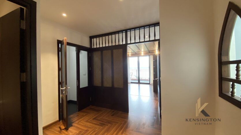 lake view duplex for rent near Sun Ascott Westlake (22)