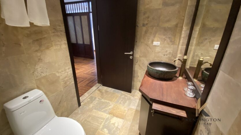 lake view duplex for rent near Sun Ascott Westlake (28)