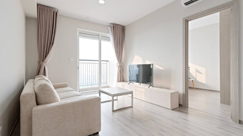 season avenue for sale 280k usd (2)