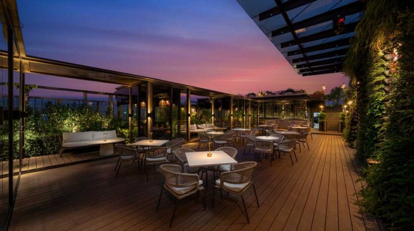 sky bar2