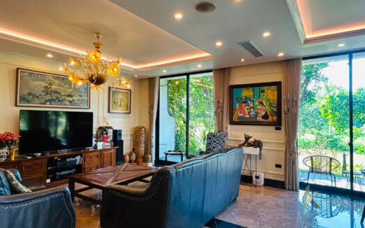 Lakeside Villa For Rent in Ecopark Township Near Hanoi