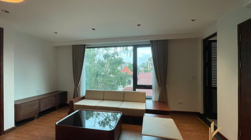 2 bedroom Apartment on Mac Dinh Chi Street (6)