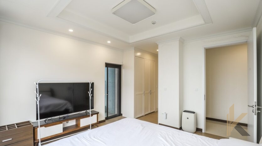 4 bedroom apartment for rent in 902 Starlake Hanoi (1)