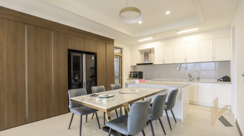 4 bedroom apartment for rent in 902 Starlake Hanoi (10)
