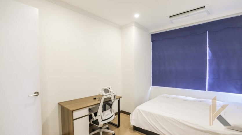 4 bedroom apartment for rent in 902 Starlake Hanoi (22)