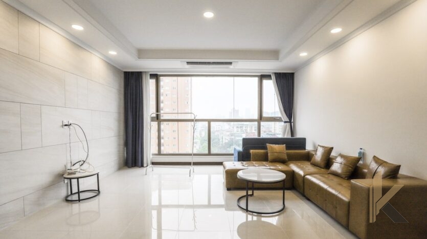 4 bedroom apartment for rent in 902 Starlake Hanoi (3)