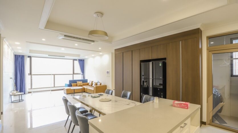 4 bedroom apartment for rent in 902 Starlake Hanoi (4)