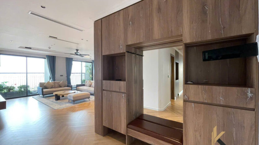 Sunshine Riverside 4 bedroom apartment (22)