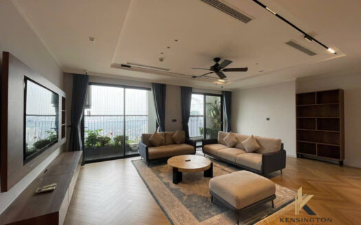 Spacious 4-Bedroom Apartment for Rent at Sunshine Riverside