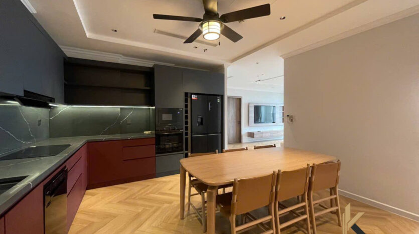 Sunshine Riverside 4 bedroom apartment (8)
