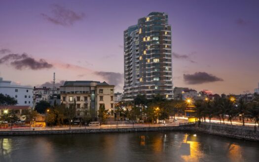 2 Bedroom West Lake View Apartment for Rent at Watermark