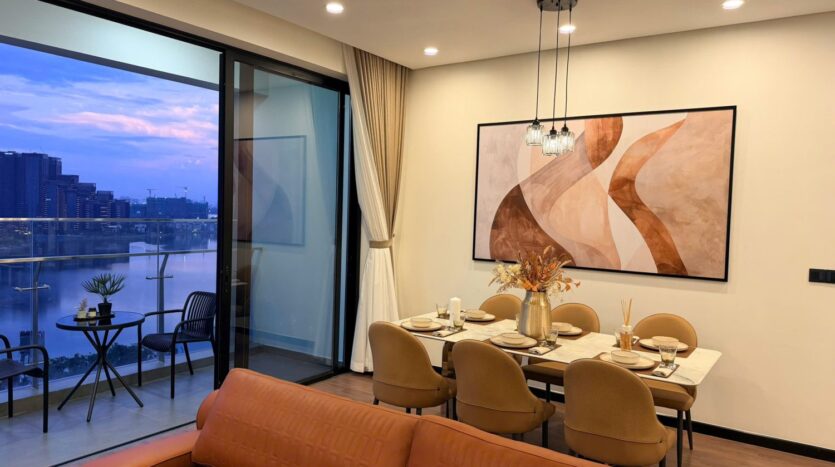 breathtaking lake view 3 bedroom apartment in Heritage Westlake (6)