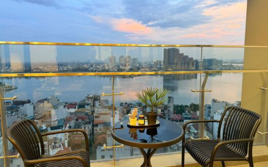 Breathtaking Lake View 3BR Apartment For Rent in Heritage Westlake