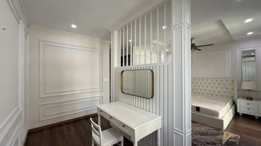 golf view apartment for rent in l4 ciputra hanoi (15)