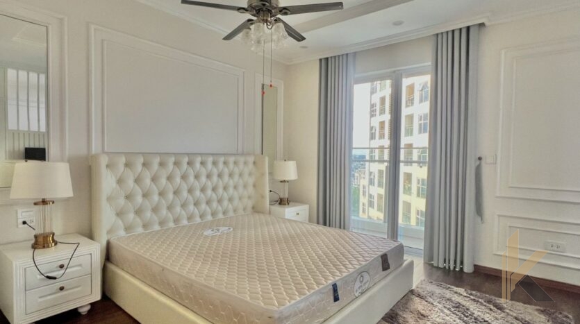 golf view apartment for rent in the link ciputra (4)