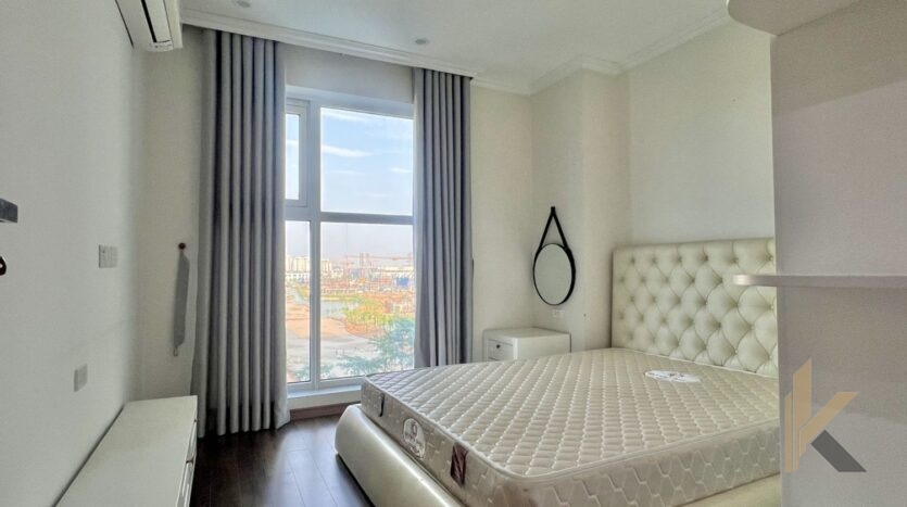 golf view apartment for rent in the link ciputra (5)