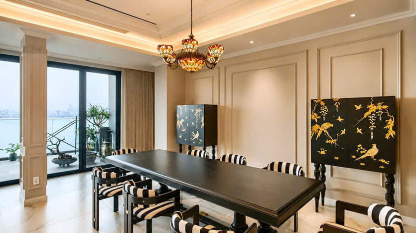 huge lake apartment for rent on Xuan Dieu street, Westlake (2)
