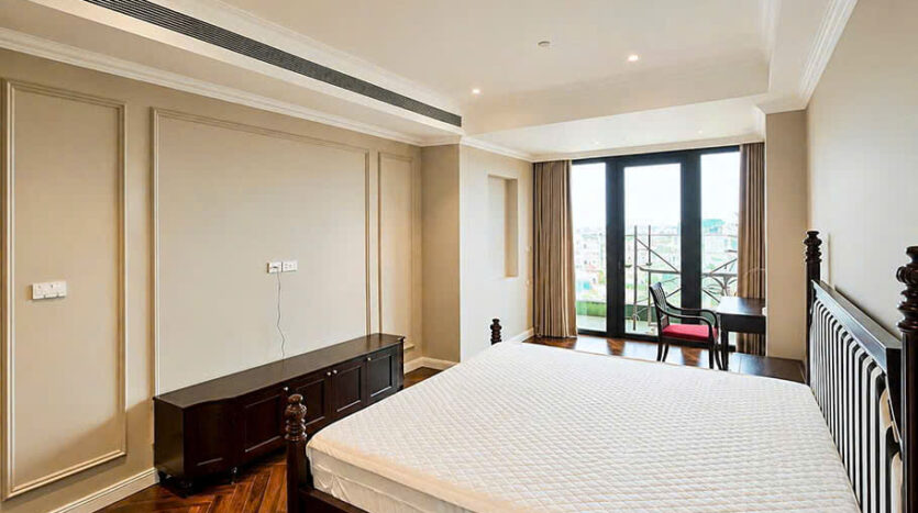 huge lake apartment for rent on Xuan Dieu street, Westlake (21)