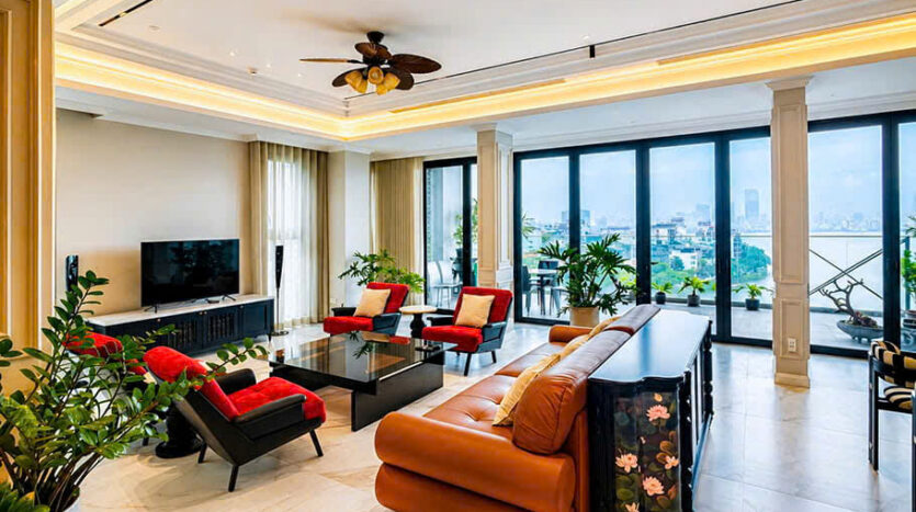 huge lake apartment for rent on Xuan Dieu street, Westlake (28)