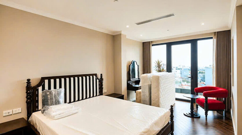huge lake apartment for rent on Xuan Dieu street, Westlake (7)