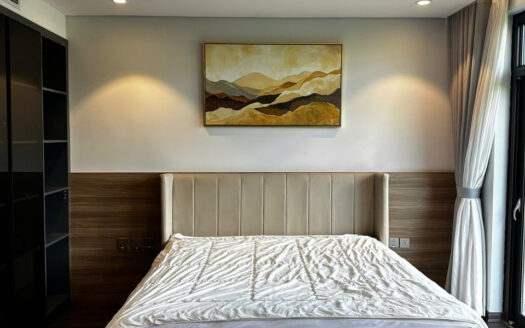 Fully Furnished 4-Bedroom Villa For Rent in Starlake